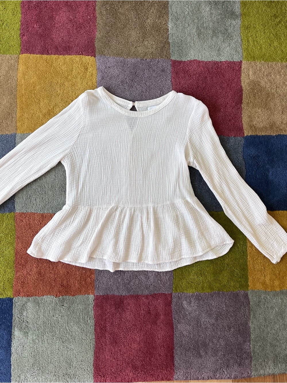 Velvet by Graham & Spencer White Peplum Long-Sleeve Top